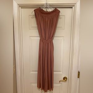 Elan Women’s Sleeveless Romper. Size medium. Color mauve